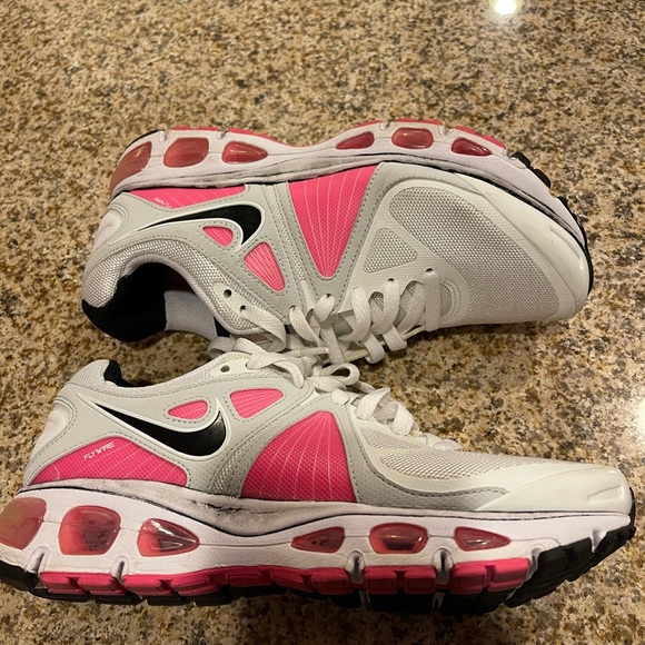 Nike Shoes - Nike Air Max - Pink, White, and Black - Women’s Size 8.5